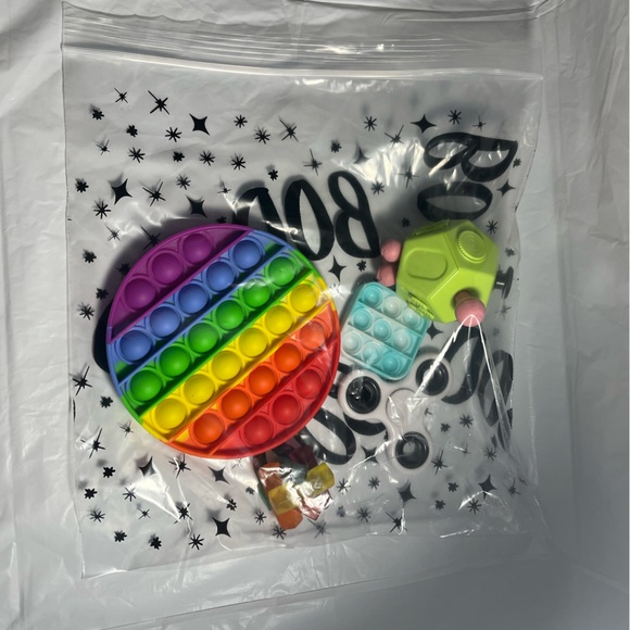 Fidget toy bundle - Picture 2 of 9